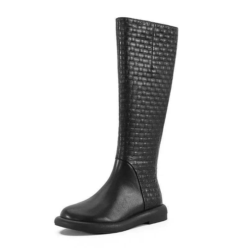 Handmade Retro Embossing Knee High Boots Side Zip Riding Boots Short in Black