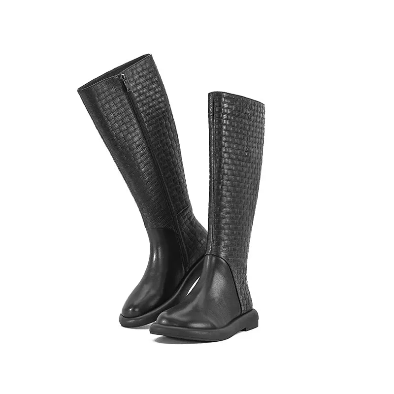 Handmade Retro Embossing Knee High Boots Side Zip Riding Boots Short in Black