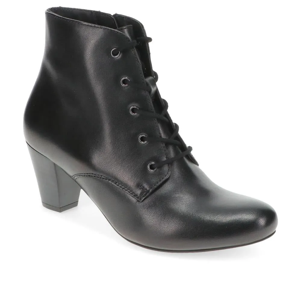 Karri Leather Ankle Boots - KARRI / 325 948