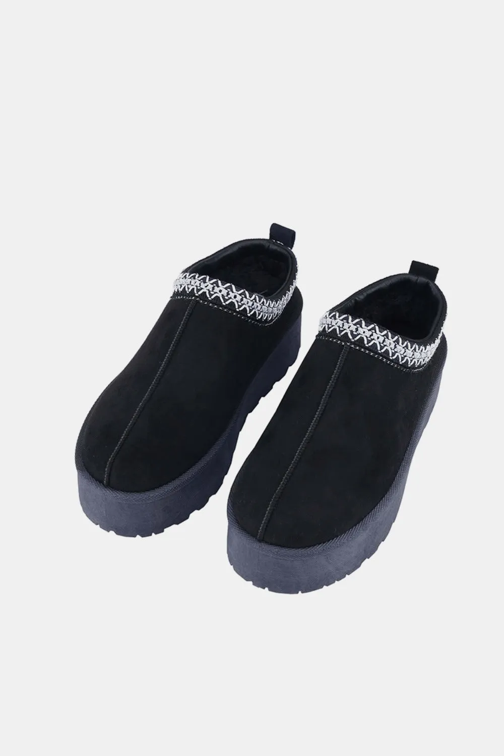 Lodge Luxe Platform Slip-On Boots In Black