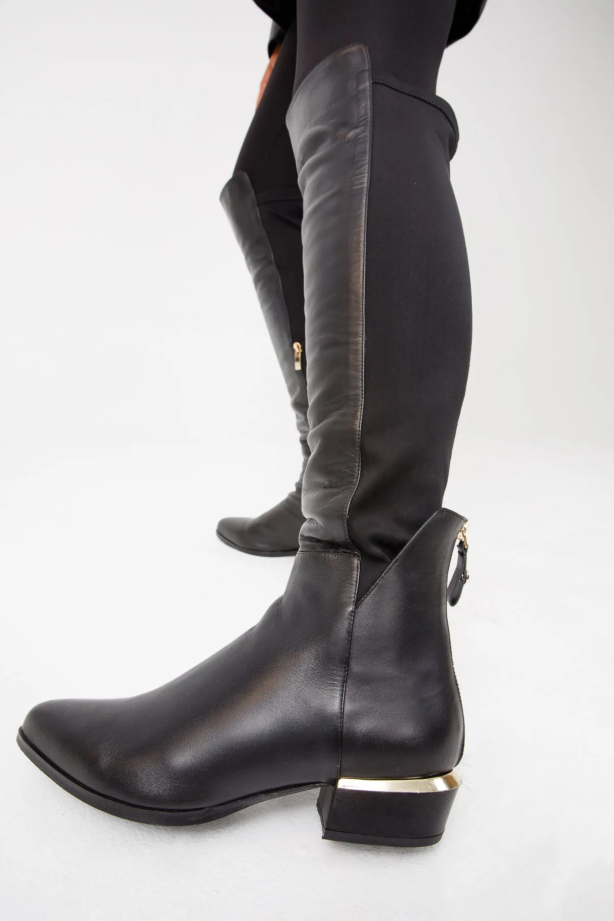 The Fairoks Black Leather Pointy Toe Knee High Women Boot